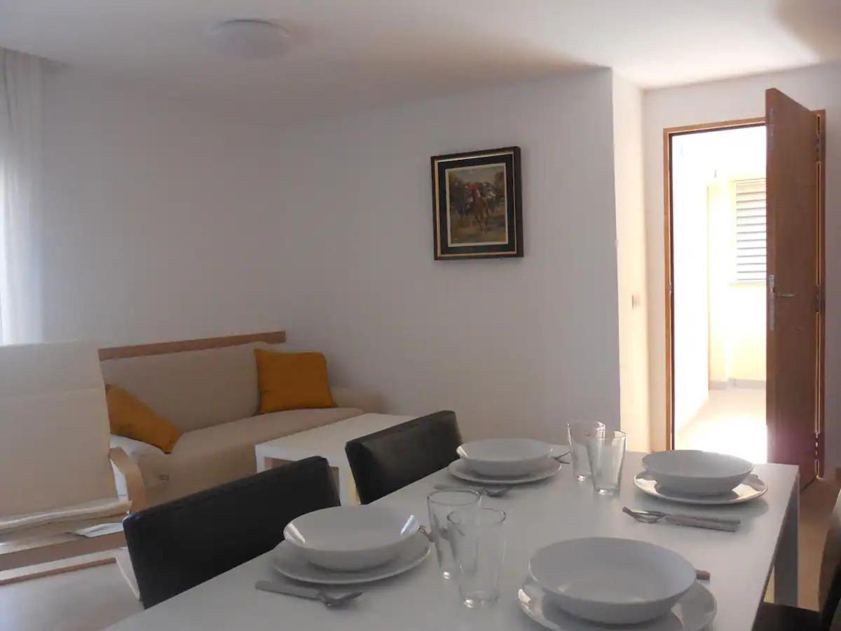 Apartamentos-Atico Pompeya I Y II By Tucasanlaplaya Peñíscola Buitenkant foto